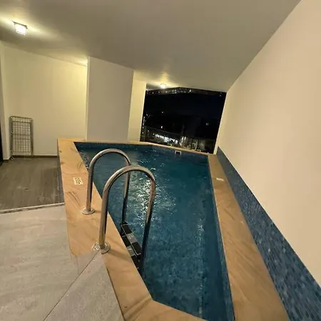 Luxurious Private Pool Apartment Dubai Exterior photo